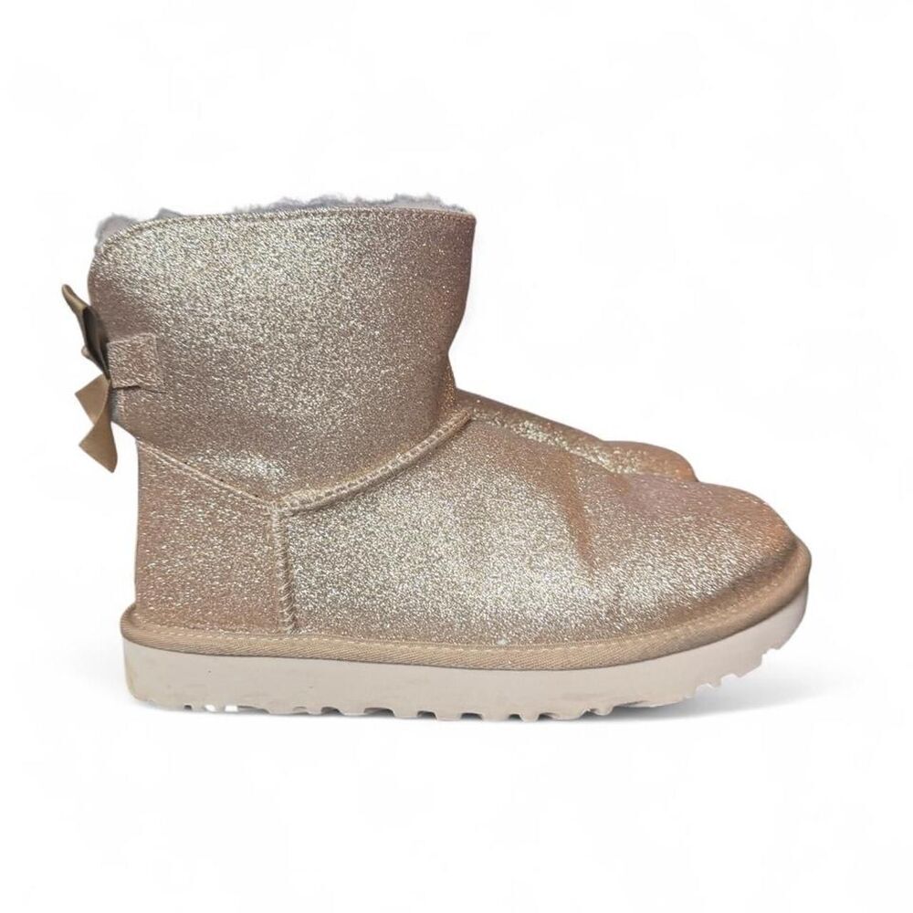 UGG Classic Mini Bailey Bow II Glitter Gold Boots Shearling Women’s Size 7 - Picture 2 of 7